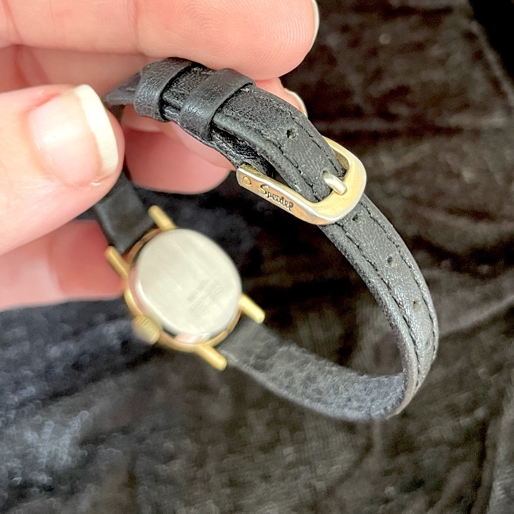 Vintage Elgin Speidal Swiss Quartz - Picture 3 of 3